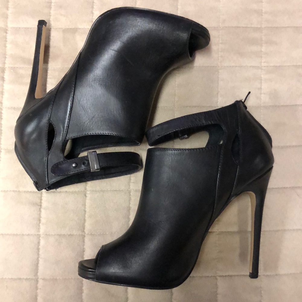 Shoemint Leila